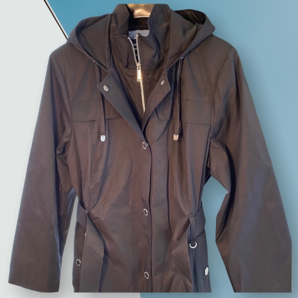 London Fog Trench Coat - Picture 2 of 16